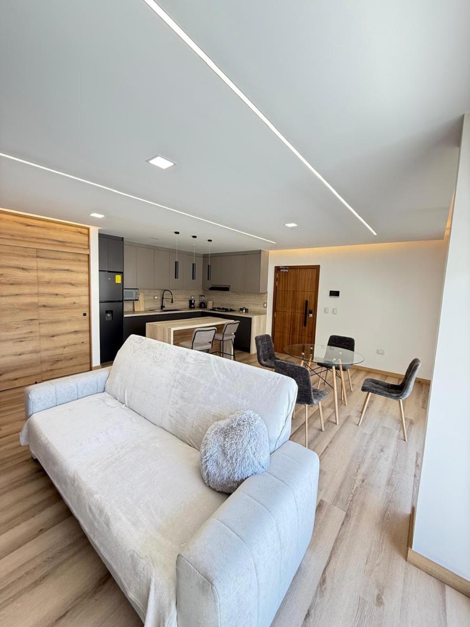 Suite Moderna A Estrenar En El Corazon De Cuenca Exteriör bild